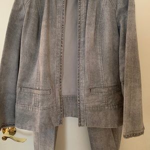 Grey pantsuit.  Jacket and pants